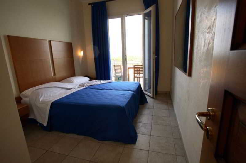 Hotel Resort Portoselvaggio Sant Isidoro  Zewnętrze zdjęcie